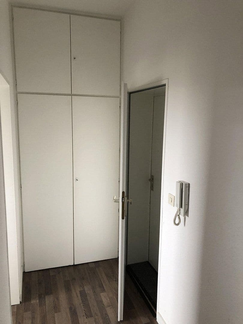 Prenájom bytu 2-izbový 36 m², Marktstraße 148, Oberhausen, Severné Porýnie - Westfálsko Prenájom bytu 2-izbový 36 m², Marktstraße 148, Oberhausen, Severné Porýnie - Westfálsko