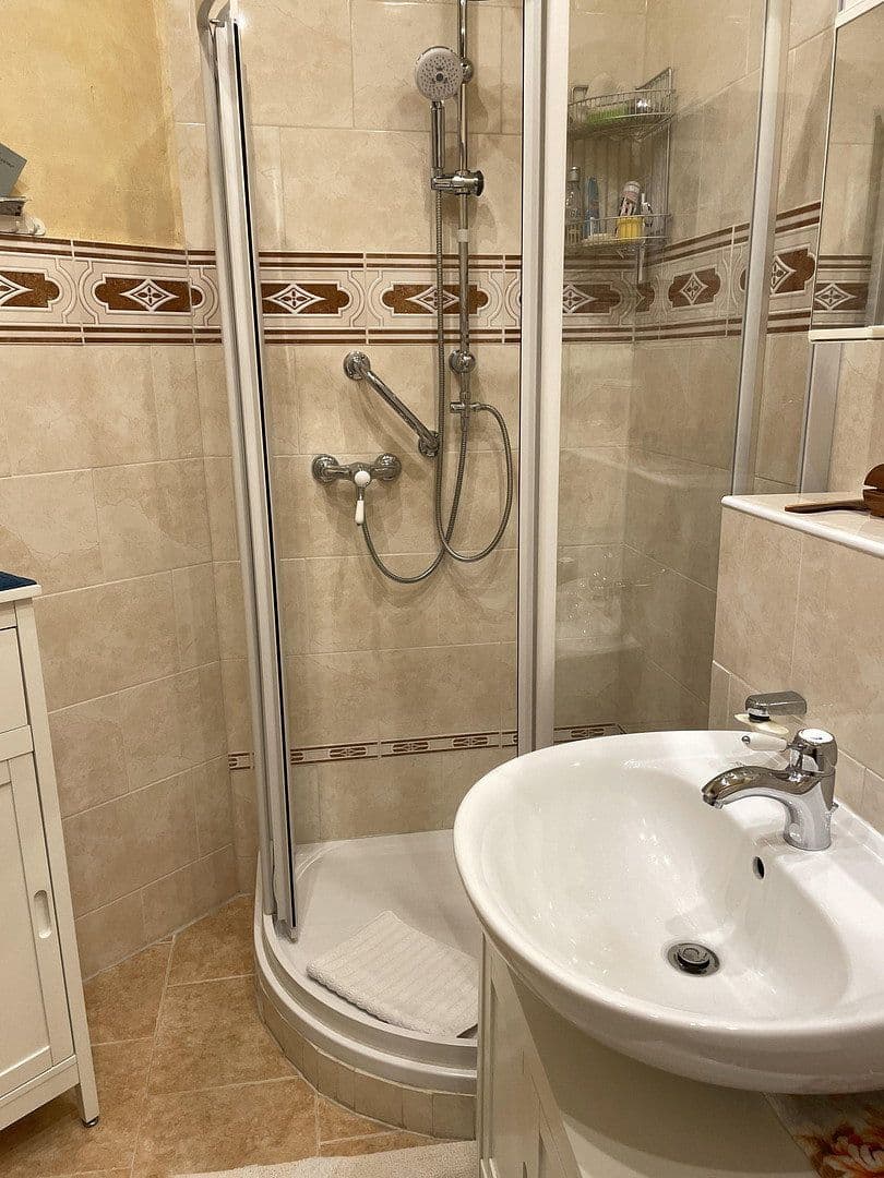 Predaj domu 550 m², pozemek 235 m², Mönchengladbach, Severné Porýnie - Westfálsko Predaj domu 550 m², pozemek 235 m², Mönchengladbach, Severné Porýnie - Westfálsko