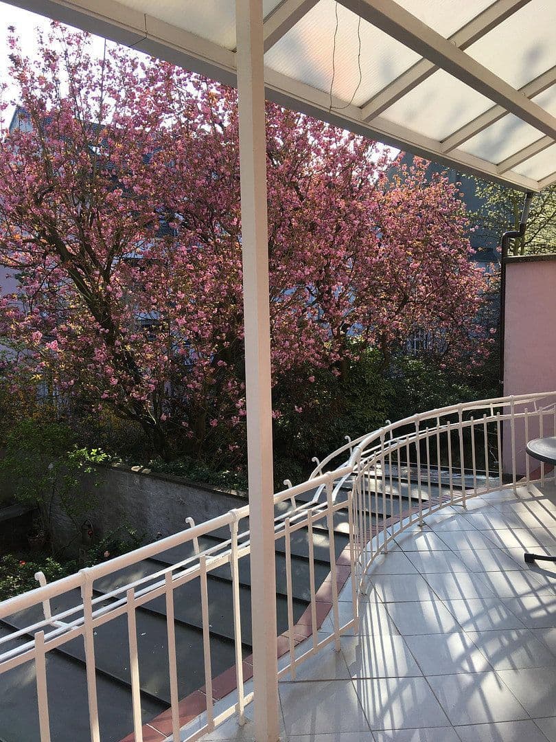 Predaj domu 550 m², pozemek 235 m², Mönchengladbach, Severné Porýnie - Westfálsko Predaj domu 550 m², pozemek 235 m², Mönchengladbach, Severné Porýnie - Westfálsko