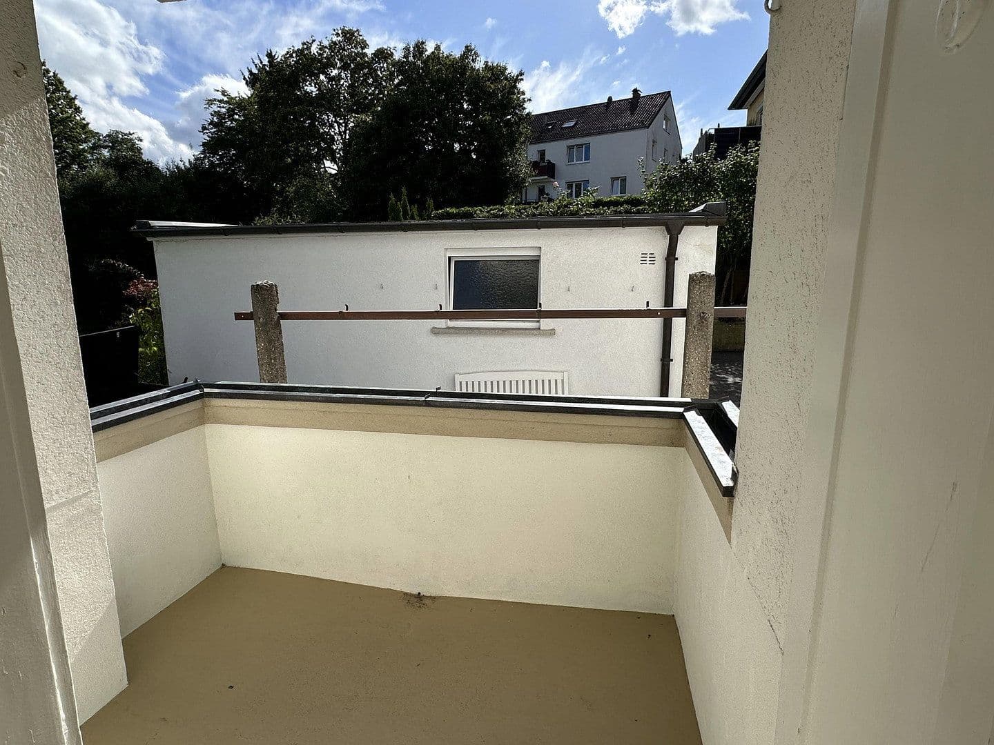 Prenájom bytu 4-izbový 110 m², Brahmsweg 32, Stuttgart, Bádensko-Wurttembersko Prenájom bytu 4-izbový 110 m², Brahmsweg 32, Stuttgart, Bádensko-Wurttembersko