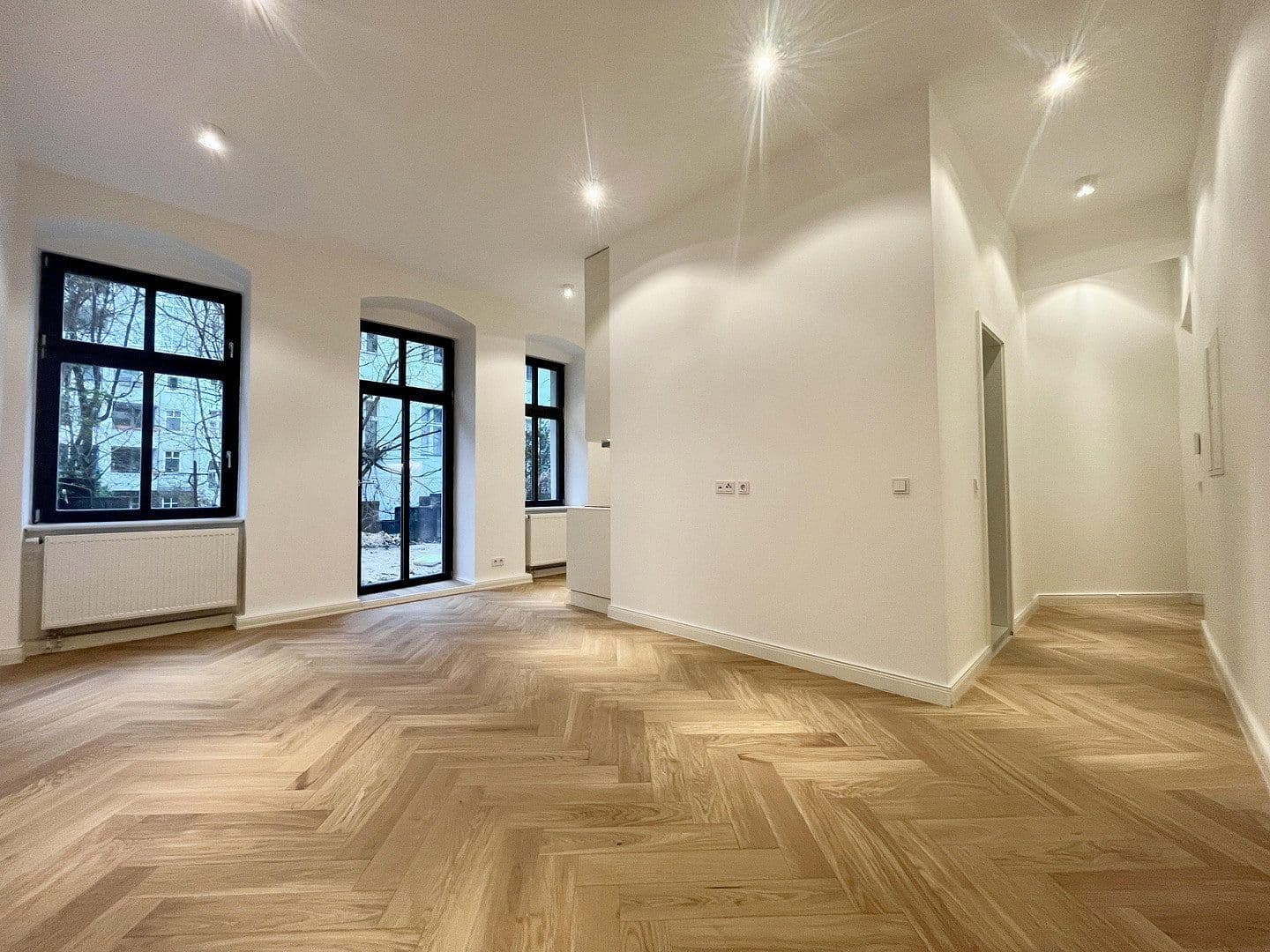 Prenájom bytu 1-izbový 40 m², Schöneberger Str. 9, Berlin, Berlín Prenájom bytu 1-izbový 40 m², Schöneberger Str. 9, Berlin, Berlín