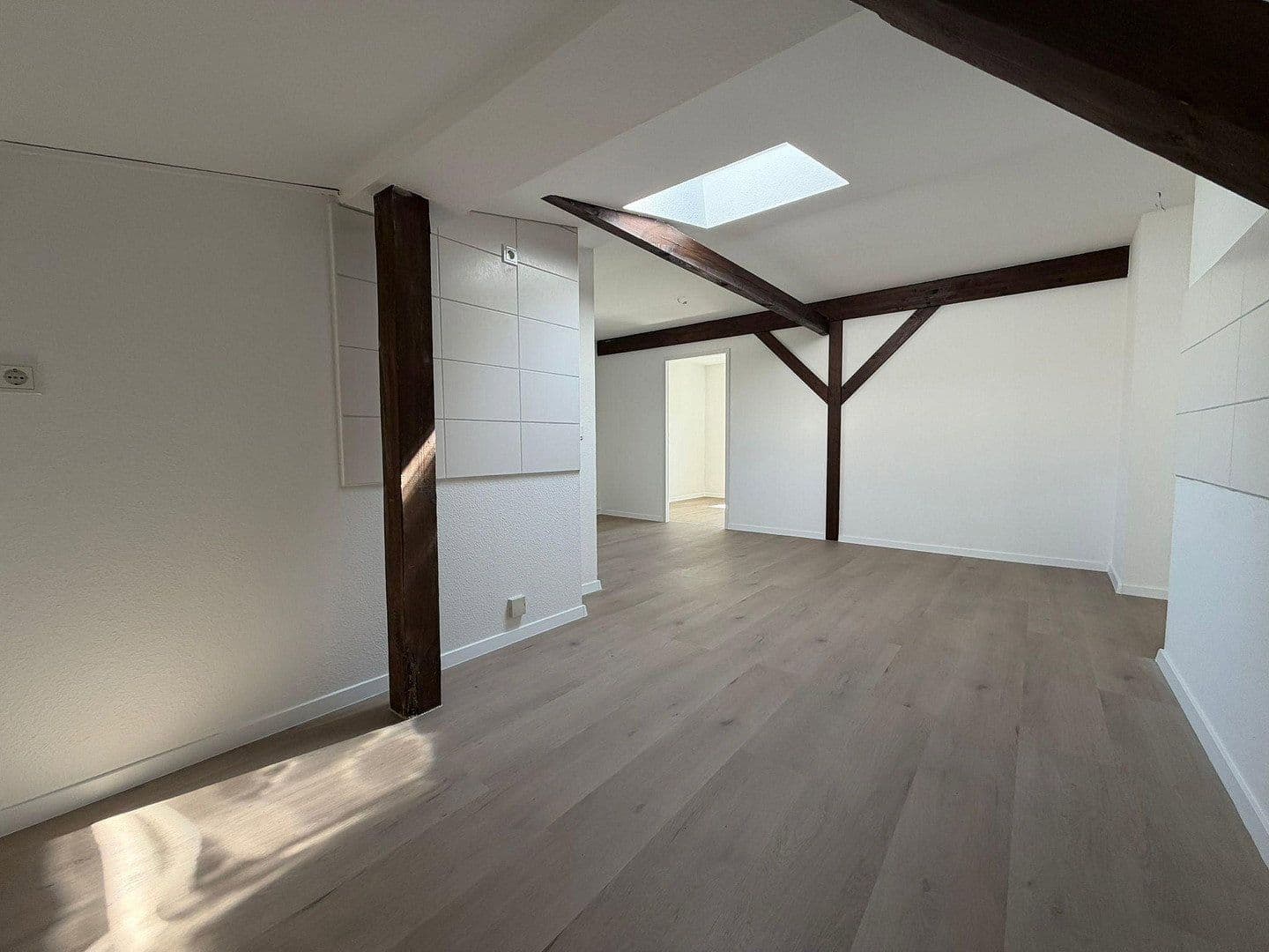 Prenájom bytu 3-izbový 85 m², Schneiderstraße 21, Eberswalde, Brandenbursko Prenájom bytu 3-izbový 85 m², Schneiderstraße 21, Eberswalde, Brandenbursko