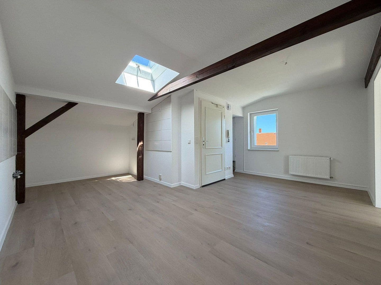 Prenájom bytu 3-izbový 85 m², Schneiderstraße 21, Eberswalde, Brandenbursko Prenájom bytu 3-izbový 85 m², Schneiderstraße 21, Eberswalde, Brandenbursko