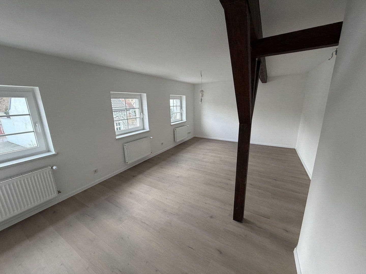 Prenájom bytu 3-izbový 85 m², Schneiderstraße 21, Eberswalde, Brandenbursko Prenájom bytu 3-izbový 85 m², Schneiderstraße 21, Eberswalde, Brandenbursko