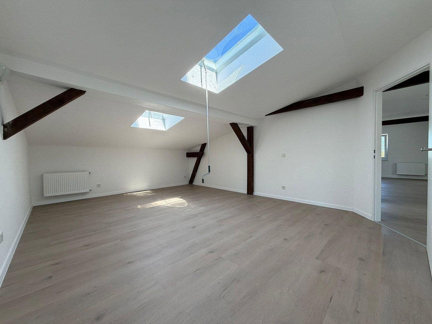 Prenájom bytu 3-izbový 85 m², Schneiderstraße 21, Eberswalde, Brandenbursko Prenájom bytu 3-izbový 85 m², Schneiderstraße 21, Eberswalde, Brandenbursko