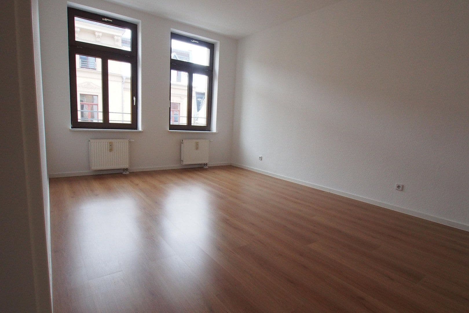 Prenájom bytu 3-izbový 83 m², Thomasiusstraße 40, Halle, Sasko-Anhaltsko Prenájom bytu 3-izbový 83 m², Thomasiusstraße 40, Halle, Sasko-Anhaltsko