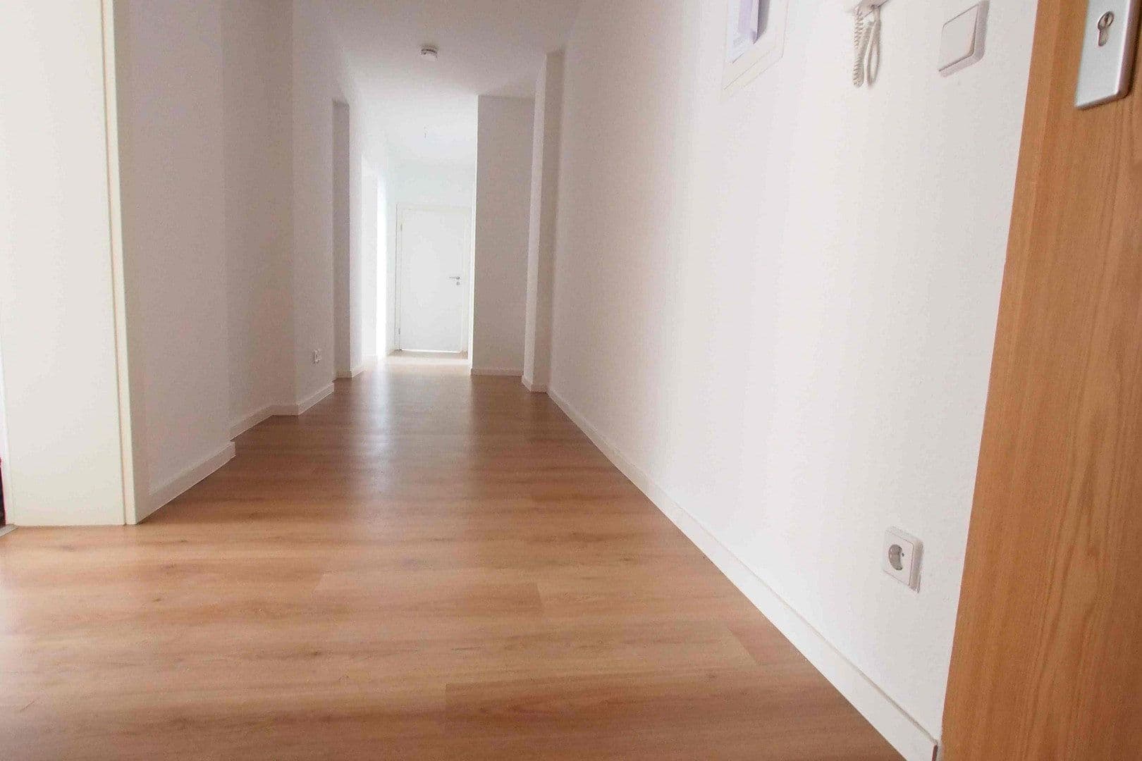 Prenájom bytu 3-izbový 83 m², Thomasiusstraße 40, Halle, Sasko-Anhaltsko Prenájom bytu 3-izbový 83 m², Thomasiusstraße 40, Halle, Sasko-Anhaltsko