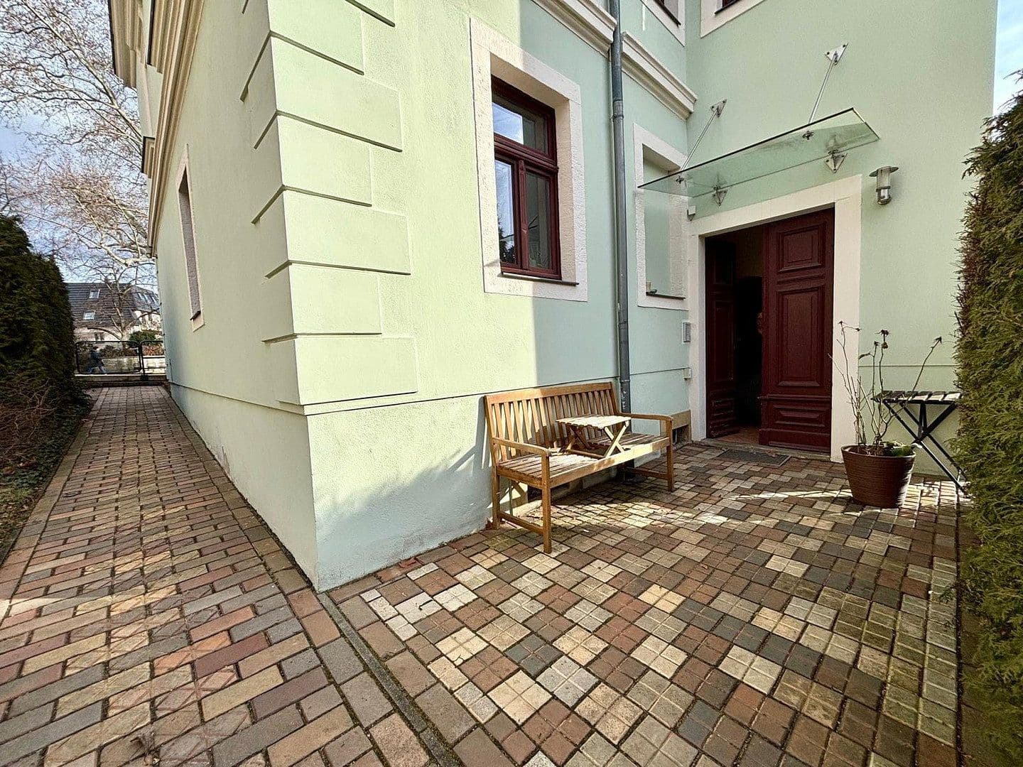 Predaj domu 400 m², pozemek 590 m², Dresden, Sasko Predaj domu 400 m², pozemek 590 m², Dresden, Sasko