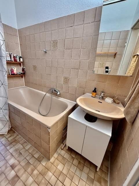 Predaj bytu 4-izbový 100 m², Wuppertal, Severné Porýnie - Westfálsko Predaj bytu 4-izbový 100 m², Wuppertal, Severné Porýnie - Westfálsko