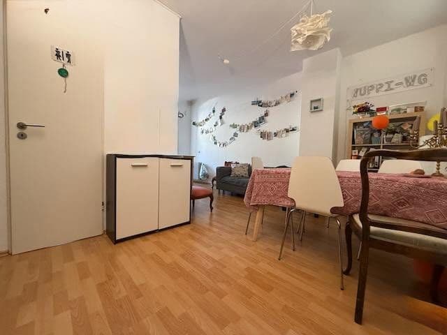 Predaj bytu 4-izbový 100 m², Wuppertal, Severné Porýnie - Westfálsko Predaj bytu 4-izbový 100 m², Wuppertal, Severné Porýnie - Westfálsko