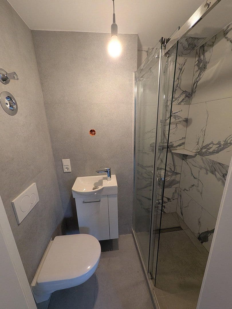 Prenájom bytu 2-izbový 71 m², Schmidtstraße 8, Rüdesheim am Rhein, Hesensko Prenájom bytu 2-izbový 71 m², Schmidtstraße 8, Rüdesheim am Rhein, Hesensko
