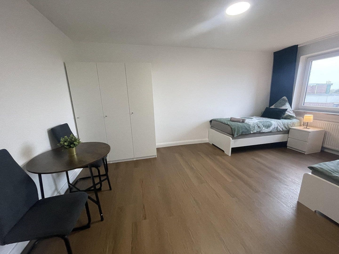 Prenájom bytu 5-izbový 120 m², Hamburg, Hamburg Prenájom bytu 5-izbový 120 m², Hamburg, Hamburg