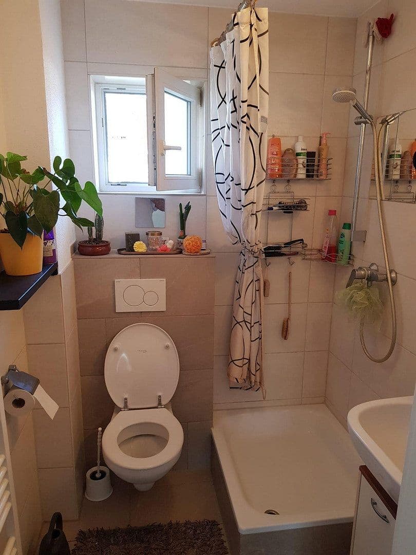Predaj domu 145 m², pozemek 352 m², Herrenberg, Bádensko-Wurttembersko Predaj domu 145 m², pozemek 352 m², Herrenberg, Bádensko-Wurttembersko