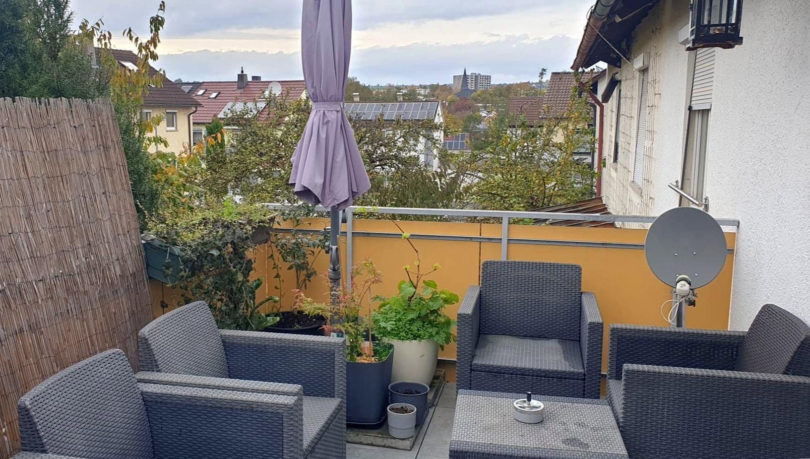 Predaj domu 145 m², pozemek 352 m², Herrenberg, Bádensko-Wurttembersko Predaj domu 145 m², pozemek 352 m², Herrenberg, Bádensko-Wurttembersko