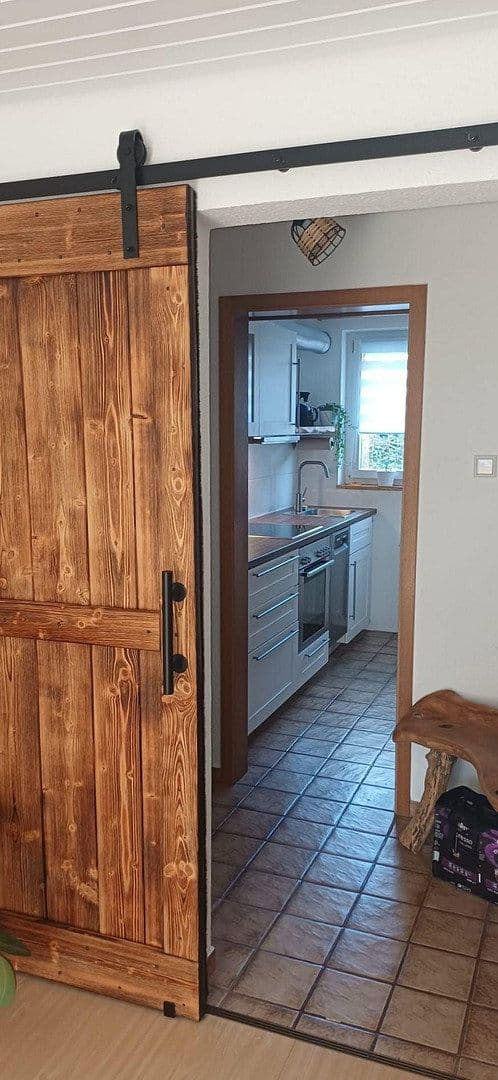Predaj domu 145 m², pozemek 352 m², Herrenberg, Bádensko-Wurttembersko Predaj domu 145 m², pozemek 352 m², Herrenberg, Bádensko-Wurttembersko