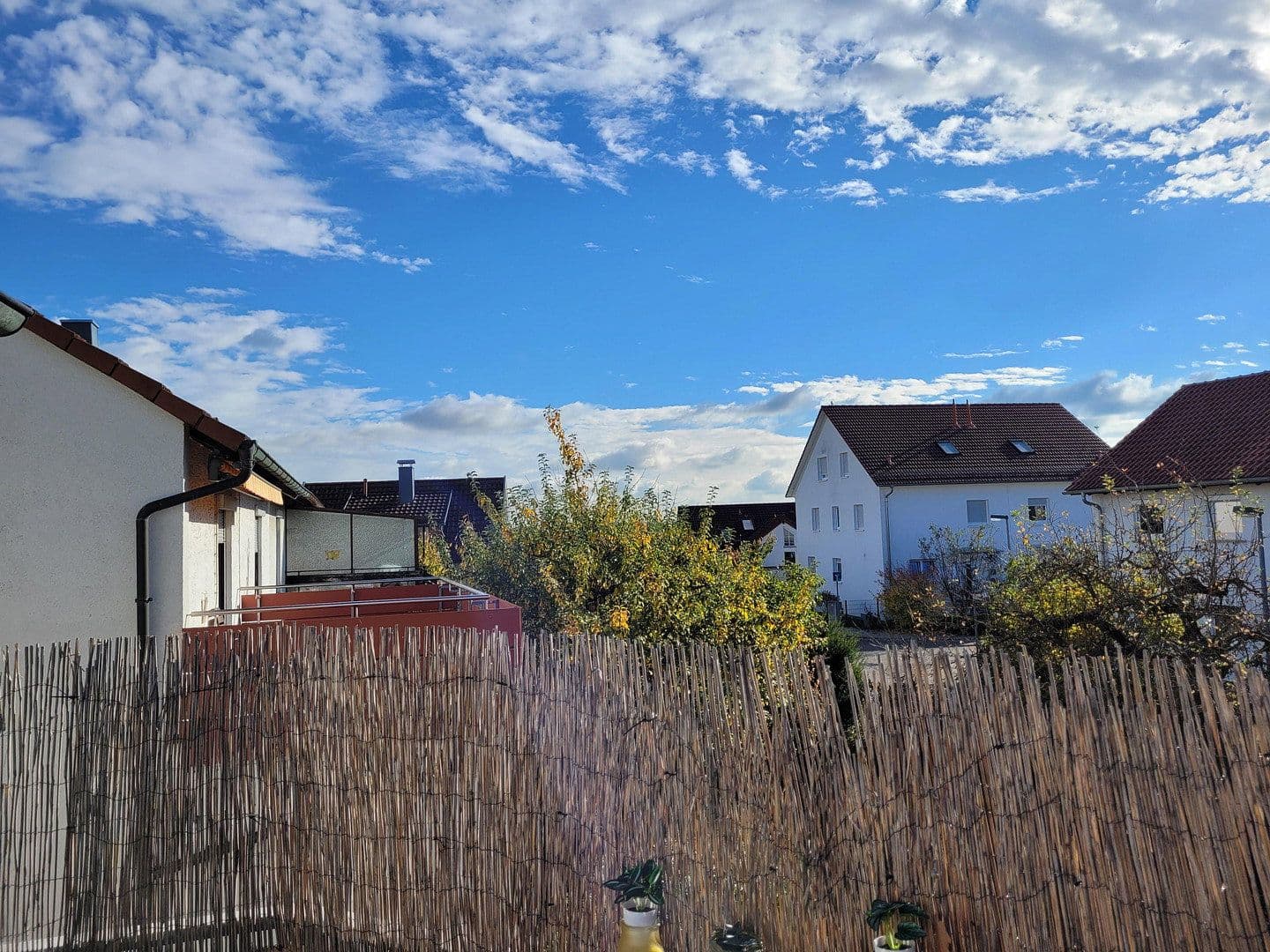 Predaj domu 145 m², pozemek 352 m², Herrenberg, Bádensko-Wurttembersko Predaj domu 145 m², pozemek 352 m², Herrenberg, Bádensko-Wurttembersko