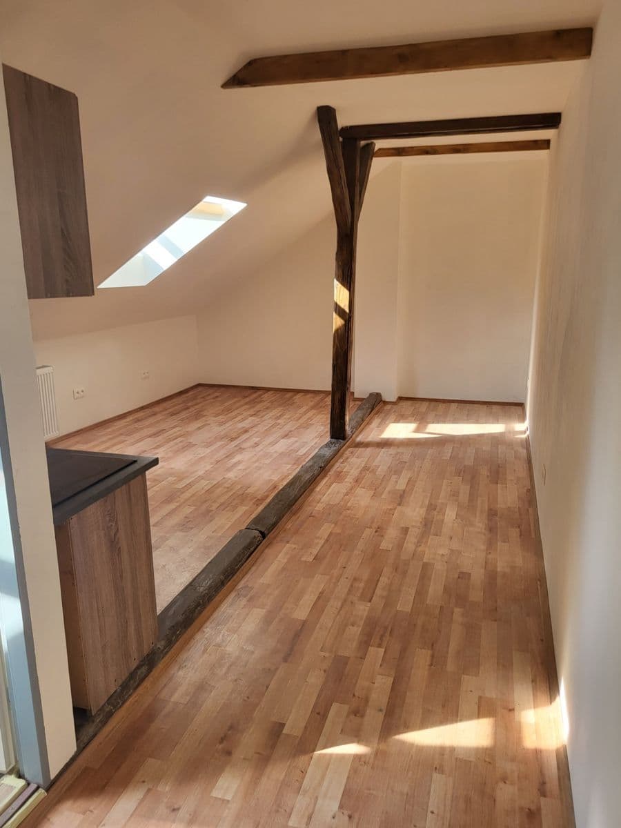 Prenájom bytu 1-izbový 29 m², Průmyslová, Strančice, Středočeský kraj Prenájom bytu 1-izbový 29 m², Průmyslová, Strančice, Středočeský kraj