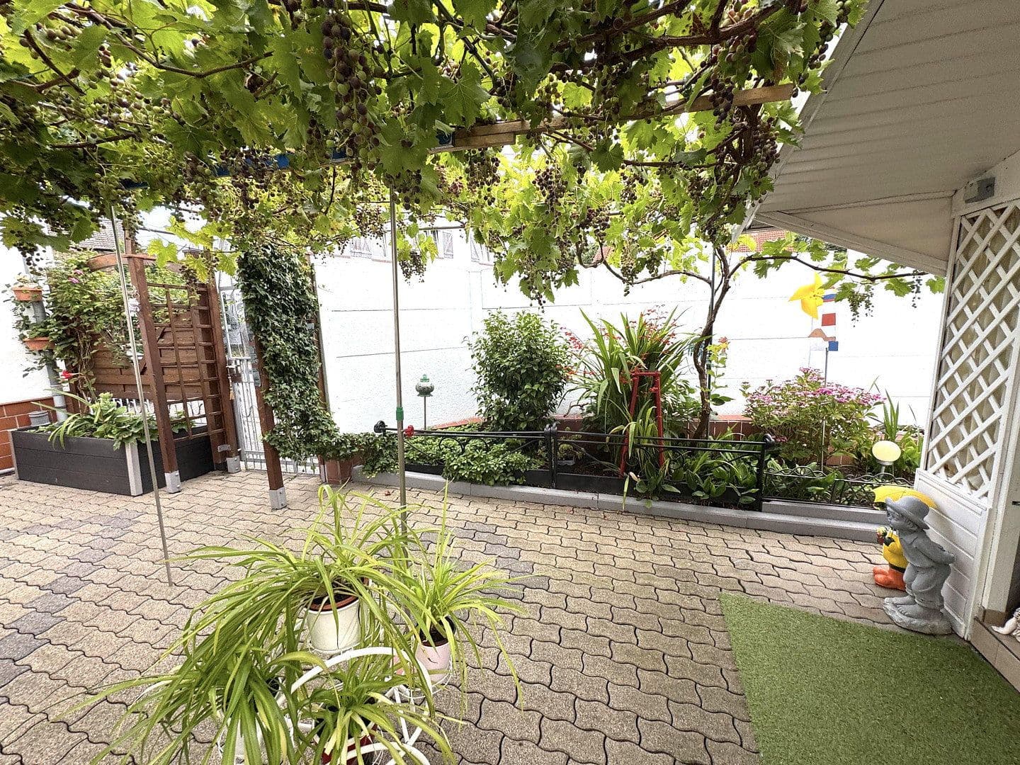 Predaj domu 124 m², pozemek 339 m², Karbachstr. 2, Neuwied, Porýnie-Falcko Predaj domu 124 m², pozemek 339 m², Karbachstr. 2, Neuwied, Porýnie-Falcko