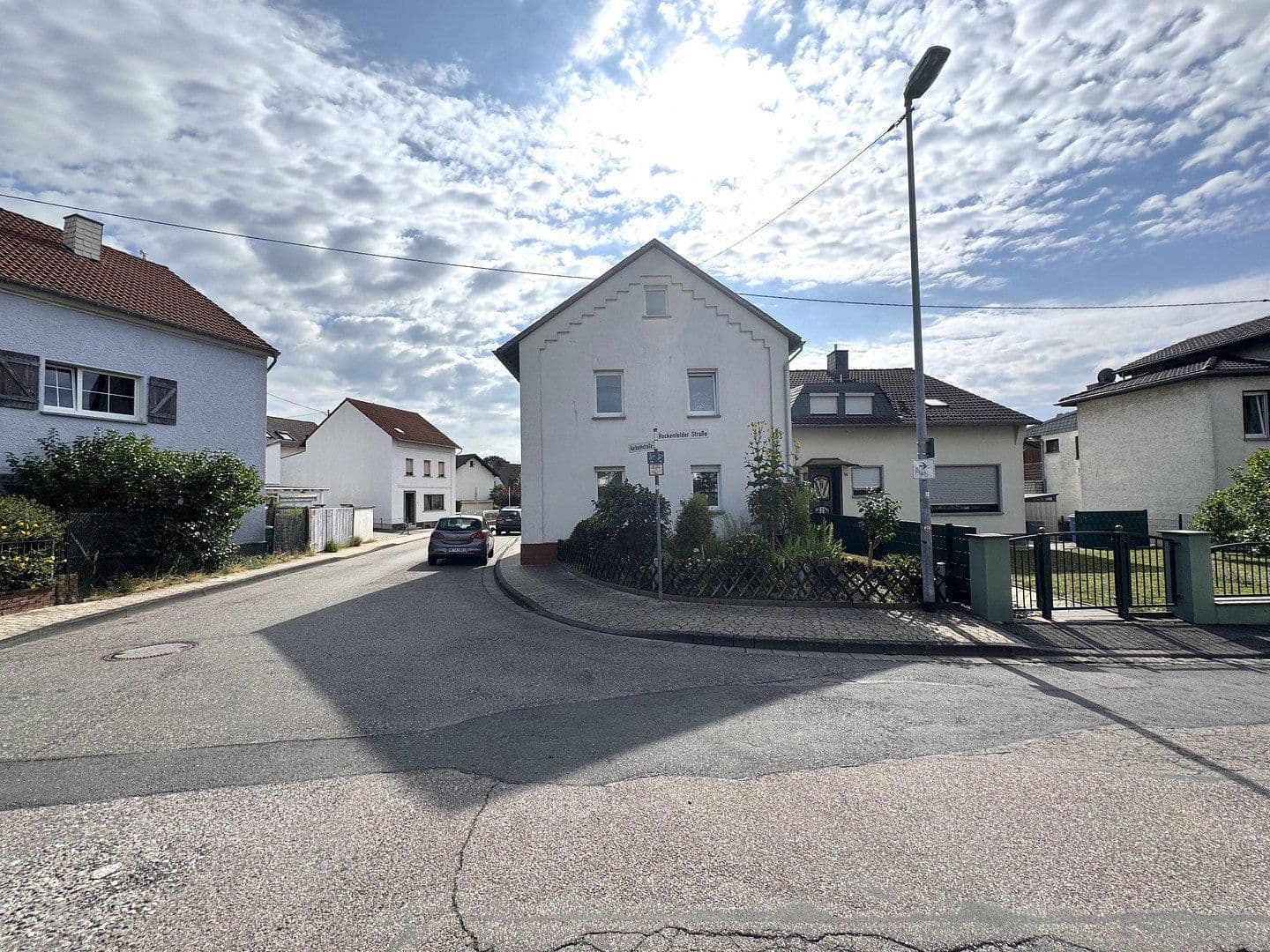 Predaj domu 124 m², pozemek 339 m², Karbachstr. 2, Neuwied, Porýnie-Falcko Predaj domu 124 m², pozemek 339 m², Karbachstr. 2, Neuwied, Porýnie-Falcko