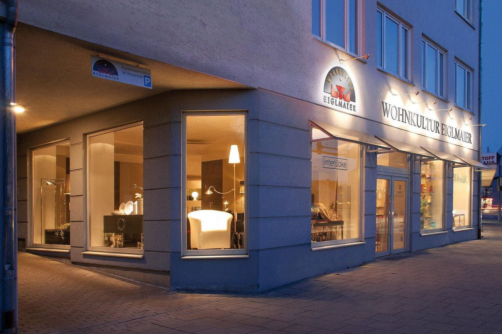 Predaj nebytového priestoru 281 m², Graflinger Str. 10, Deggendorf, Bavorsko Predaj nebytového priestoru 281 m², Graflinger Str. 10, Deggendorf, Bavorsko