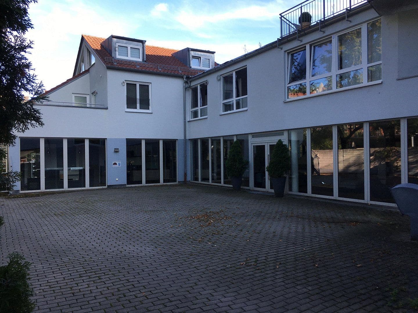 Predaj nebytového priestoru 281 m², Graflinger Str. 10, Deggendorf, Bavorsko Predaj nebytového priestoru 281 m², Graflinger Str. 10, Deggendorf, Bavorsko