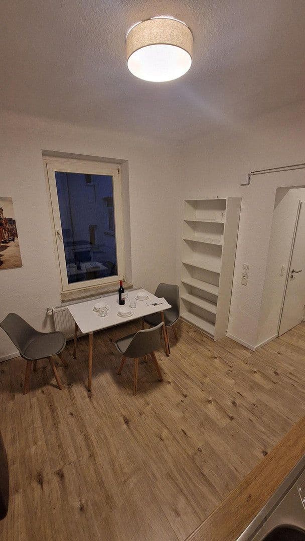 Prenájom bytu 2-izbový 27 m², Aachen, Severné Porýnie - Westfálsko Prenájom bytu 2-izbový 27 m², Aachen, Severné Porýnie - Westfálsko