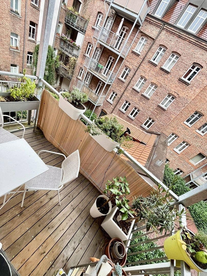 Prenájom bytu 3-izbový 60 m², Reichstr. 0, Nürnberg, Bavorsko Prenájom bytu 3-izbový 60 m², Reichstr. 0, Nürnberg, Bavorsko