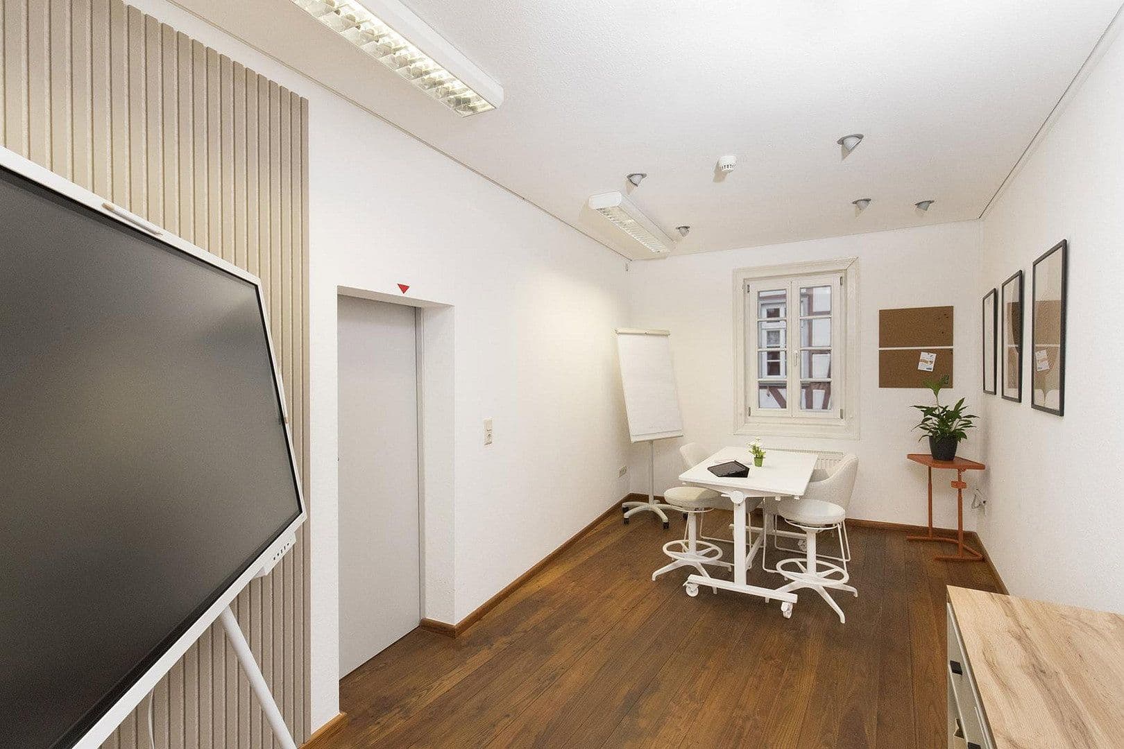 Predaj domu 272 m², pozemek 160 m², Obergasse 1, Idstein, Hesensko Predaj domu 272 m², pozemek 160 m², Obergasse 1, Idstein, Hesensko