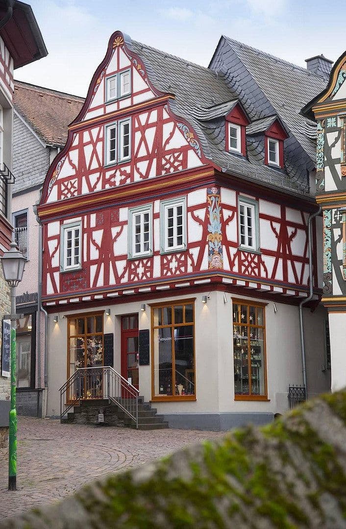 Predaj domu 272 m², pozemek 160 m², Obergasse 1, Idstein, Hesensko Predaj domu 272 m², pozemek 160 m², Obergasse 1, Idstein, Hesensko