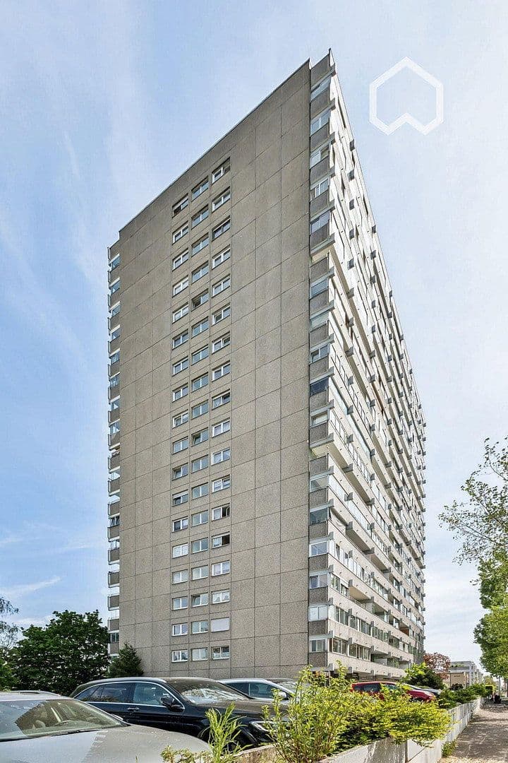 Prenájom bytu 1-izbový 80 m², Haunstetter Str 95, Augsburg, Bavorsko Prenájom bytu 1-izbový 80 m², Haunstetter Str 95, Augsburg, Bavorsko