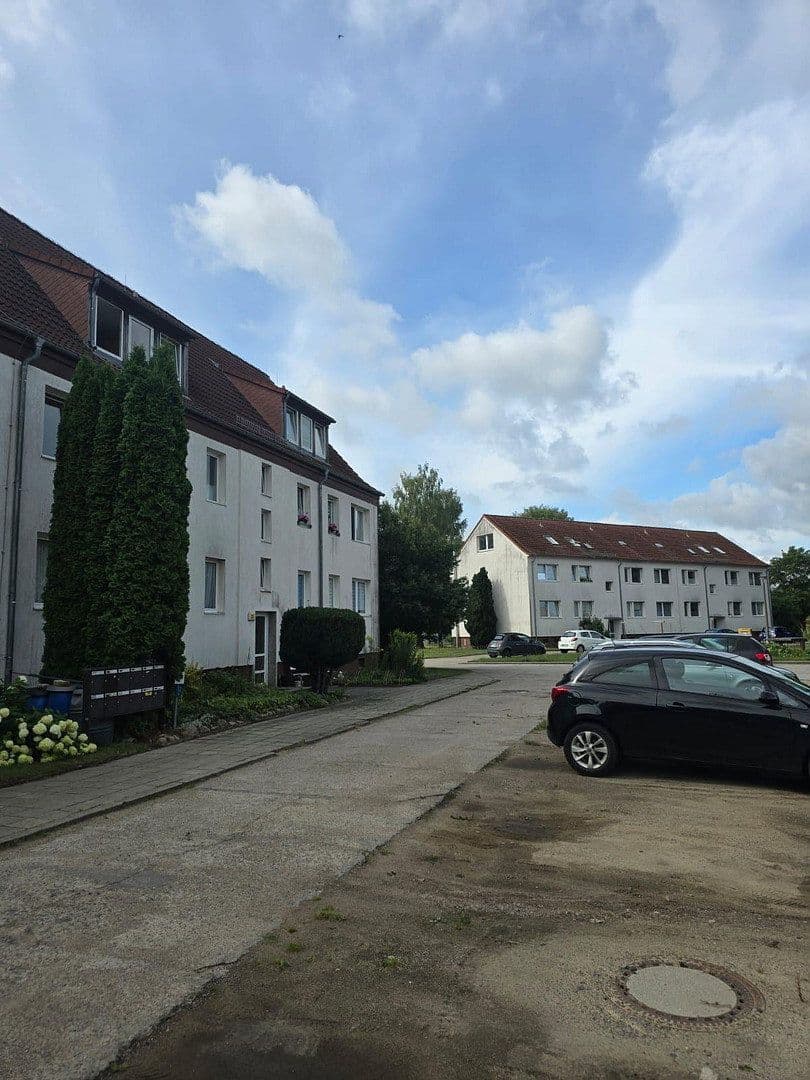 Prenájom bytu 3-izbový 57 m², Glambecker Str. 23- 24 - 25a - 26a - 27a, Joachimsthal, Brandenbursko Prenájom bytu 3-izbový 57 m², Glambecker Str. 23- 24 - 25a - 26a - 27a, Joachimsthal, Brandenbursko