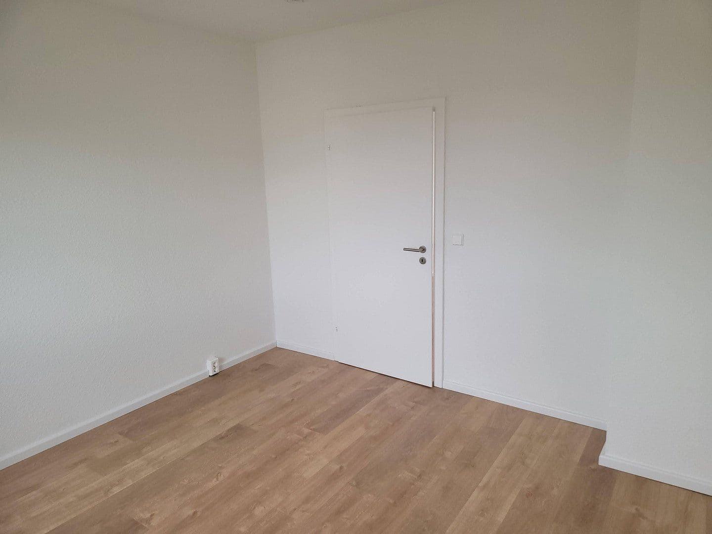 Prenájom bytu 3-izbový 57 m², Glambecker Str. 23- 24 - 25a - 26a - 27a, Joachimsthal, Brandenbursko Prenájom bytu 3-izbový 57 m², Glambecker Str. 23- 24 - 25a - 26a - 27a, Joachimsthal, Brandenbursko