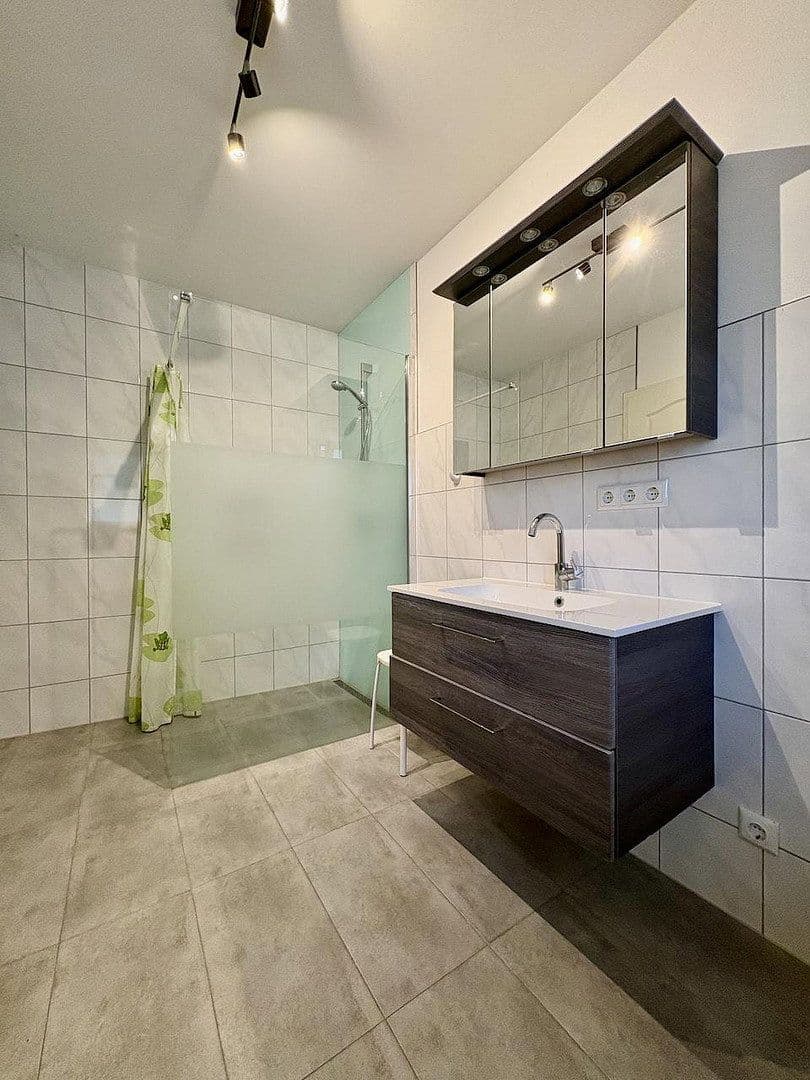 Predaj domu 203 m², pozemek 540 m², Markgröningen, Bádensko-Wurttembersko Predaj domu 203 m², pozemek 540 m², Markgröningen, Bádensko-Wurttembersko