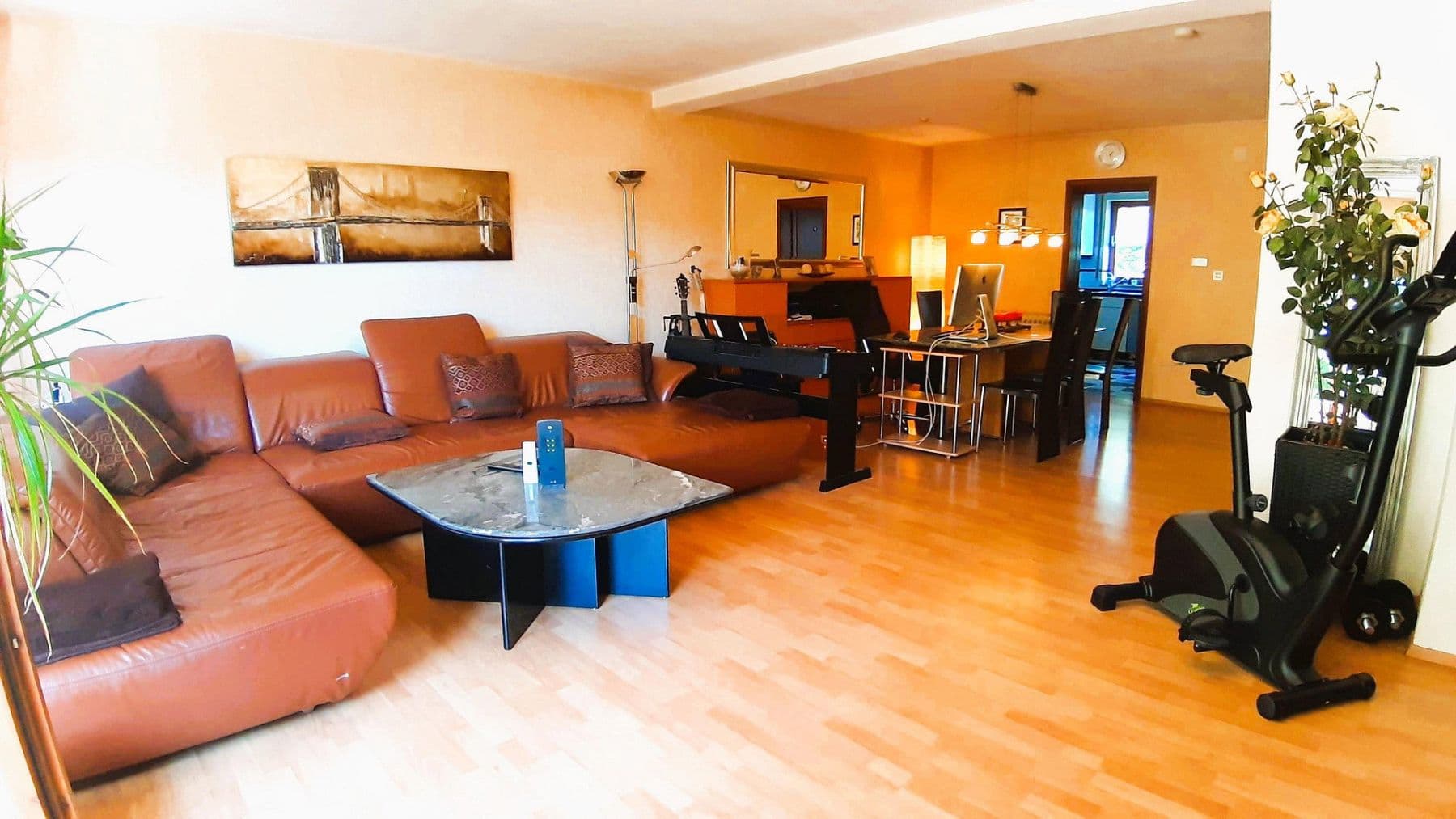 Predaj domu 151 m², pozemek 212 m², Schorndorf, Bádensko-Wurttembersko Predaj domu 151 m², pozemek 212 m², Schorndorf, Bádensko-Wurttembersko