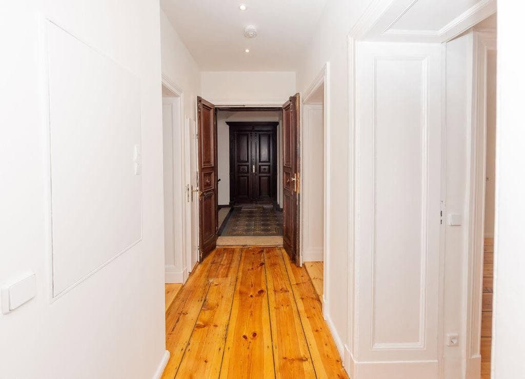 Predaj bytu 2-izbový 59 m², Fidicinstr. 30, Berlin, Berlín Predaj bytu 2-izbový 59 m², Fidicinstr. 30, Berlin, Berlín