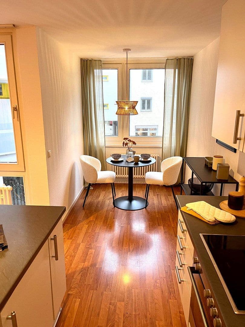 Predaj bytu 4-izbový 103 m², Amalienstraße 87, München, Bavorsko Predaj bytu 4-izbový 103 m², Amalienstraße 87, München, Bavorsko