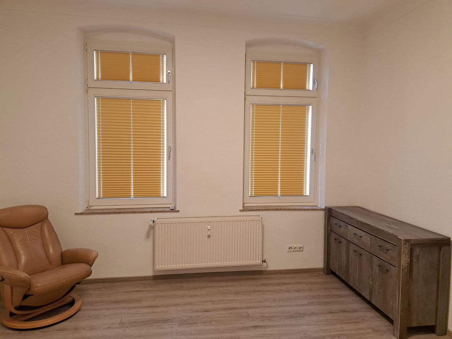 Prenájom bytu 2-izbový 40 m², Meerbusch, Severné Porýnie - Westfálsko Prenájom bytu 2-izbový 40 m², Meerbusch, Severné Porýnie - Westfálsko
