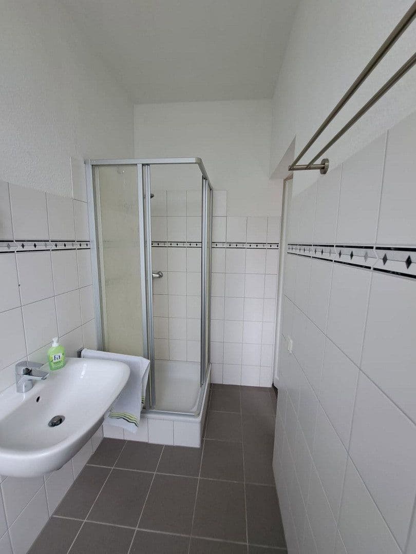 Prenájom bytu 2-izbový 40 m², Meerbusch, Severné Porýnie - Westfálsko Prenájom bytu 2-izbový 40 m², Meerbusch, Severné Porýnie - Westfálsko