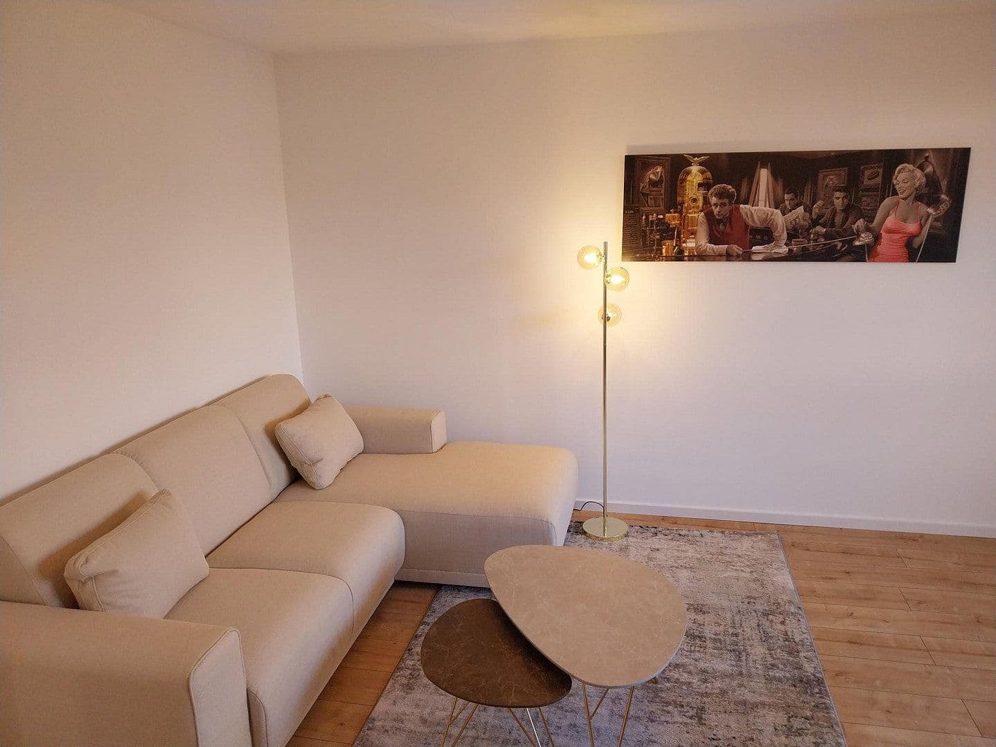 Prenájom bytu 3-izbový 76 m², Feldbergstraße 9, Frankfurt am Main, Hesensko Prenájom bytu 3-izbový 76 m², Feldbergstraße 9, Frankfurt am Main, Hesensko