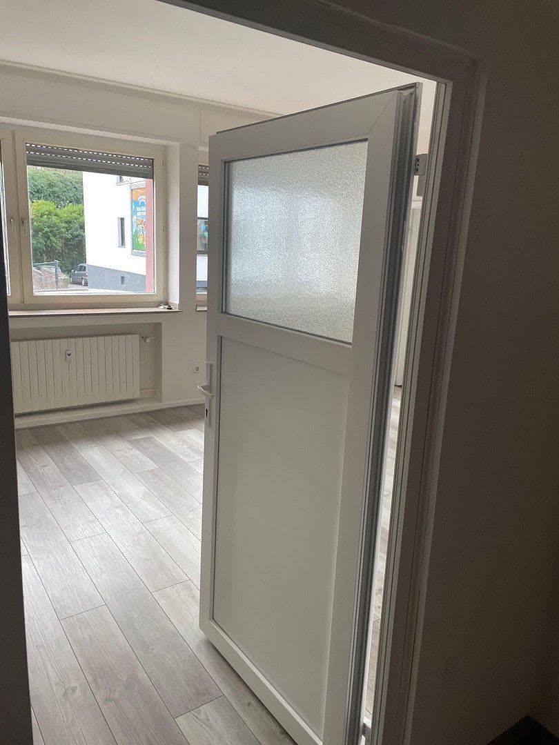 Prenájom bytu 1-izbový 40 m², Bochum, Severné Porýnie - Westfálsko Prenájom bytu 1-izbový 40 m², Bochum, Severné Porýnie - Westfálsko