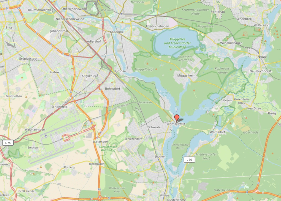 Prenájom bytu 4-izbový 91 m², Wernsdorfer Straße 7, Berlin Schmöckwitz, Berlín Prenájom bytu 4-izbový 91 m², Wernsdorfer Straße 7, Berlin Schmöckwitz, Berlín