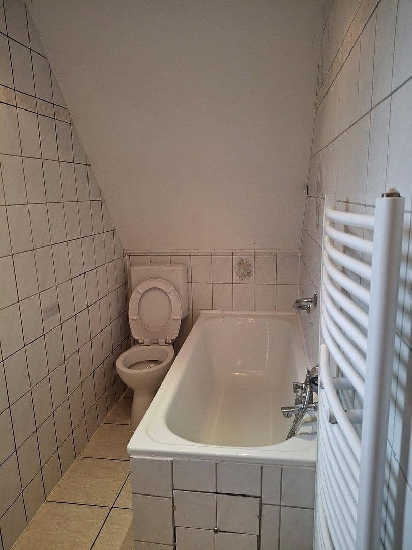Predaj domu 115 m², pozemek 600 m², Celle, Dolné Sasko Predaj domu 115 m², pozemek 600 m², Celle, Dolné Sasko