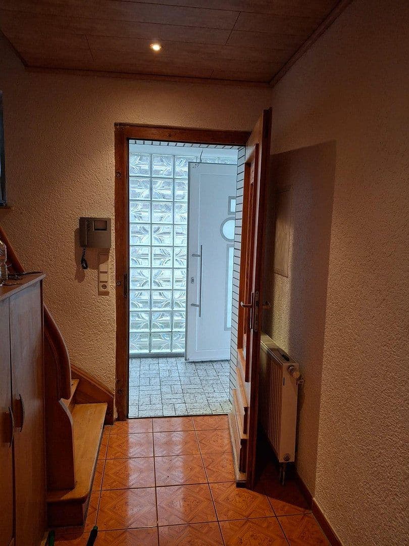 Predaj domu 115 m², pozemek 600 m², Celle, Dolné Sasko Predaj domu 115 m², pozemek 600 m², Celle, Dolné Sasko