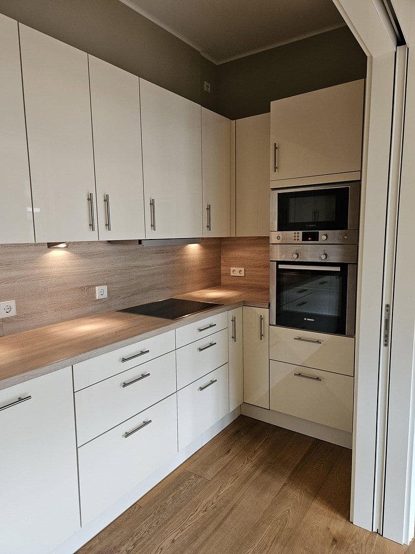 Predaj bytu 4-izbový 130 m², Neue Grünstraße 2, Berlin, Berlín Predaj bytu 4-izbový 130 m², Neue Grünstraße 2, Berlin, Berlín