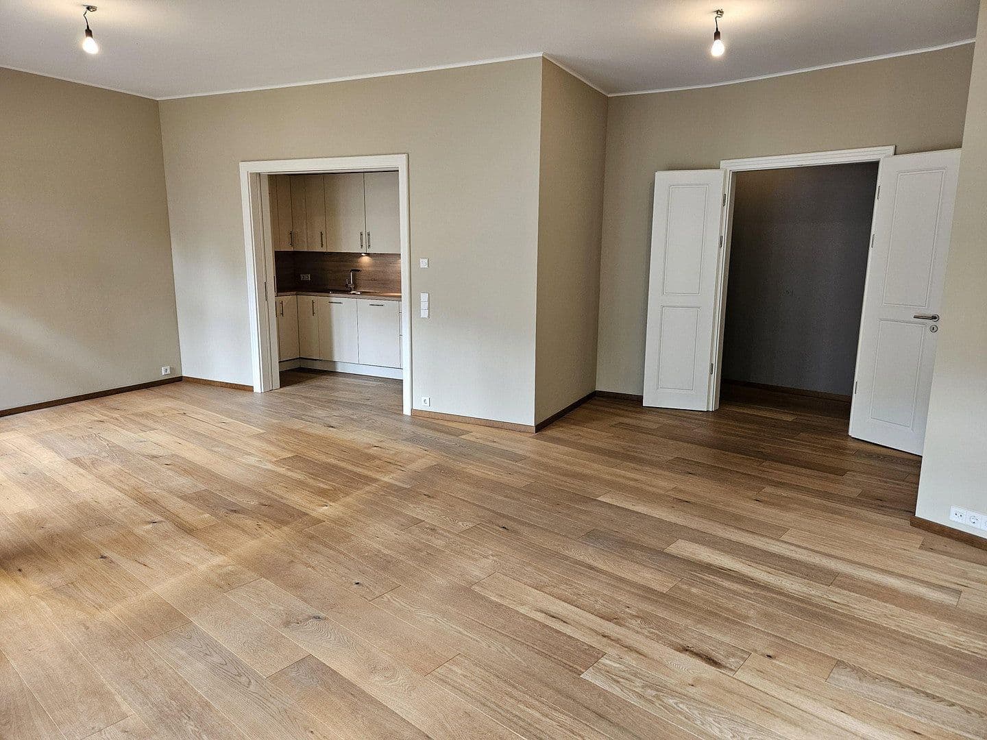 Predaj bytu 4-izbový 130 m², Neue Grünstraße 2, Berlin, Berlín Predaj bytu 4-izbový 130 m², Neue Grünstraße 2, Berlin, Berlín