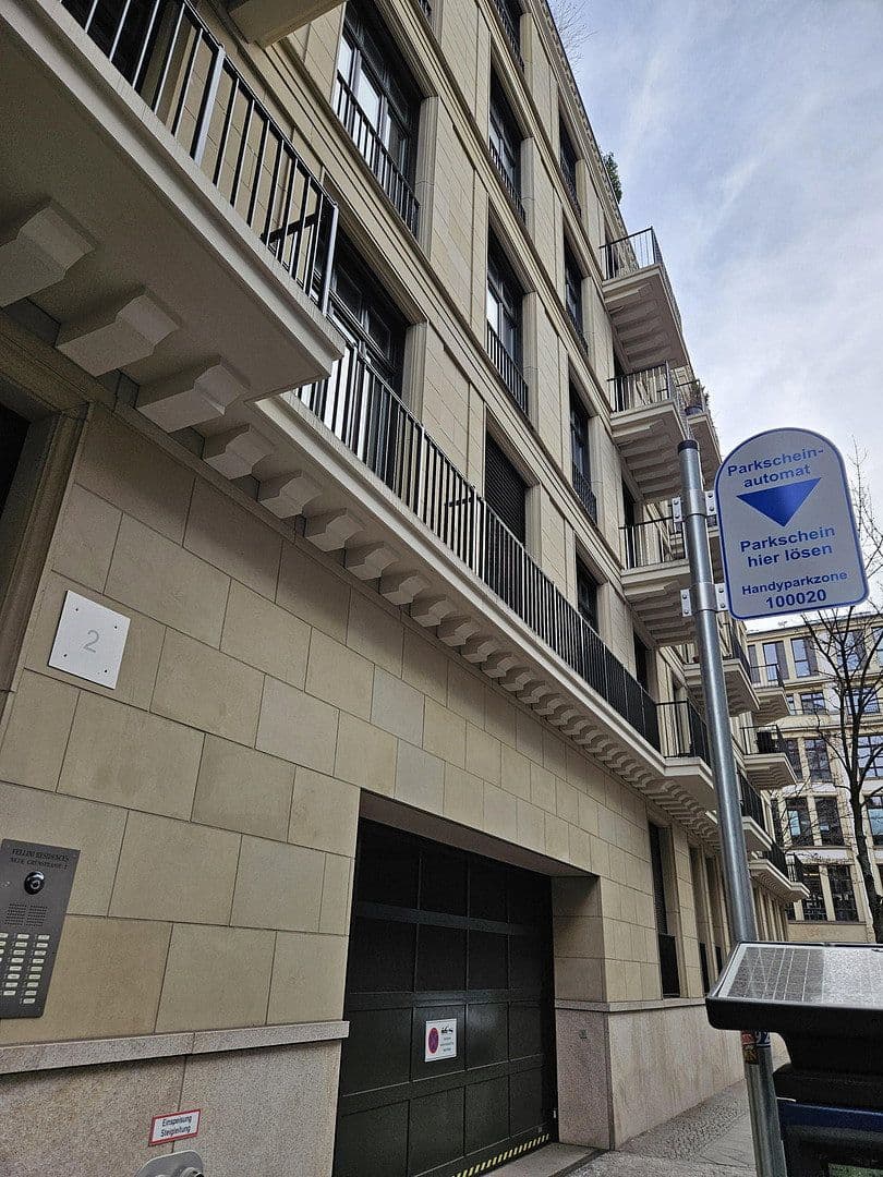 Predaj bytu 4-izbový 130 m², Neue Grünstraße 2, Berlin, Berlín Predaj bytu 4-izbový 130 m², Neue Grünstraße 2, Berlin, Berlín