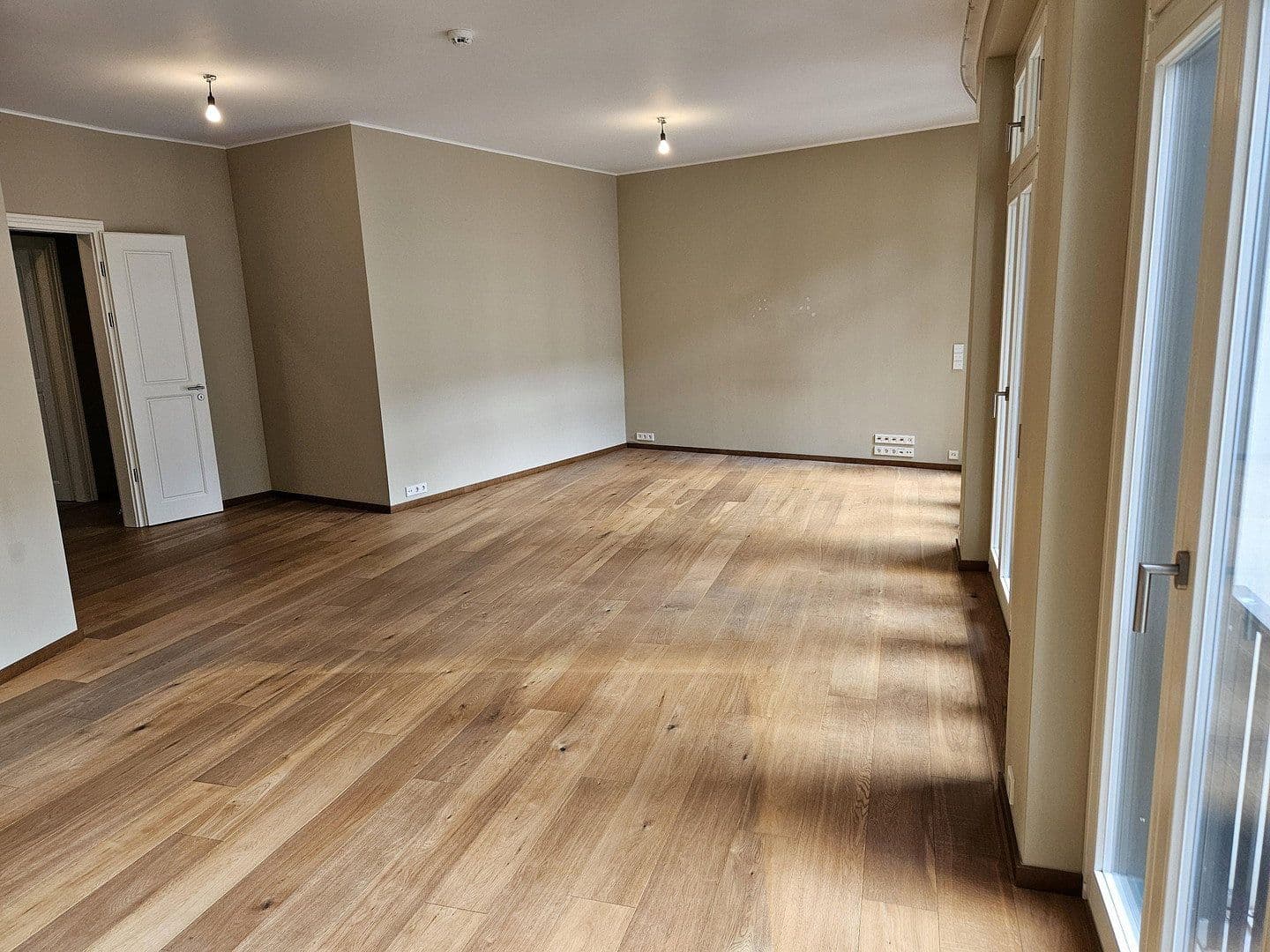 Predaj bytu 4-izbový 130 m², Neue Grünstraße 2, Berlin, Berlín Predaj bytu 4-izbový 130 m², Neue Grünstraße 2, Berlin, Berlín