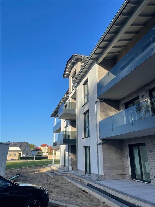 Prenájom bytu 4-izbový 112 m², Treppendorfer Str. 47 und 48, Lübben (Spreewald), Brandenbursko Prenájom bytu 4-izbový 112 m², Treppendorfer Str. 47 und 48, Lübben (Spreewald), Brandenbursko