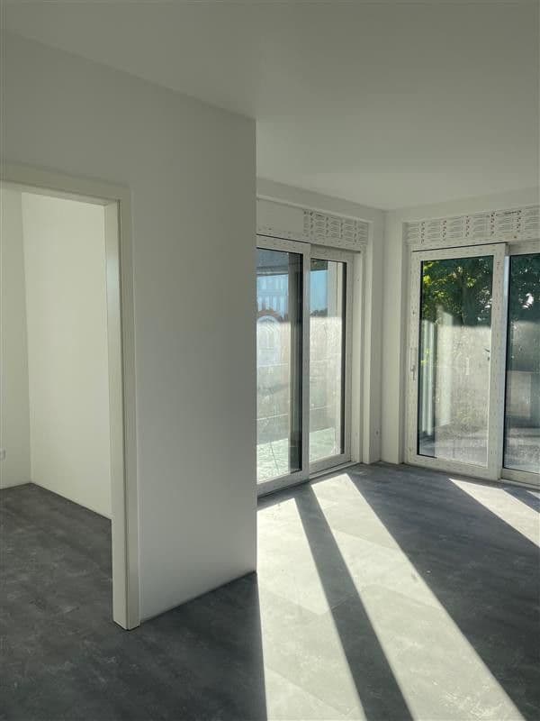 Prenájom bytu 4-izbový 112 m², Treppendorfer Str. 47 und 48, Lübben (Spreewald), Brandenbursko Prenájom bytu 4-izbový 112 m², Treppendorfer Str. 47 und 48, Lübben (Spreewald), Brandenbursko
