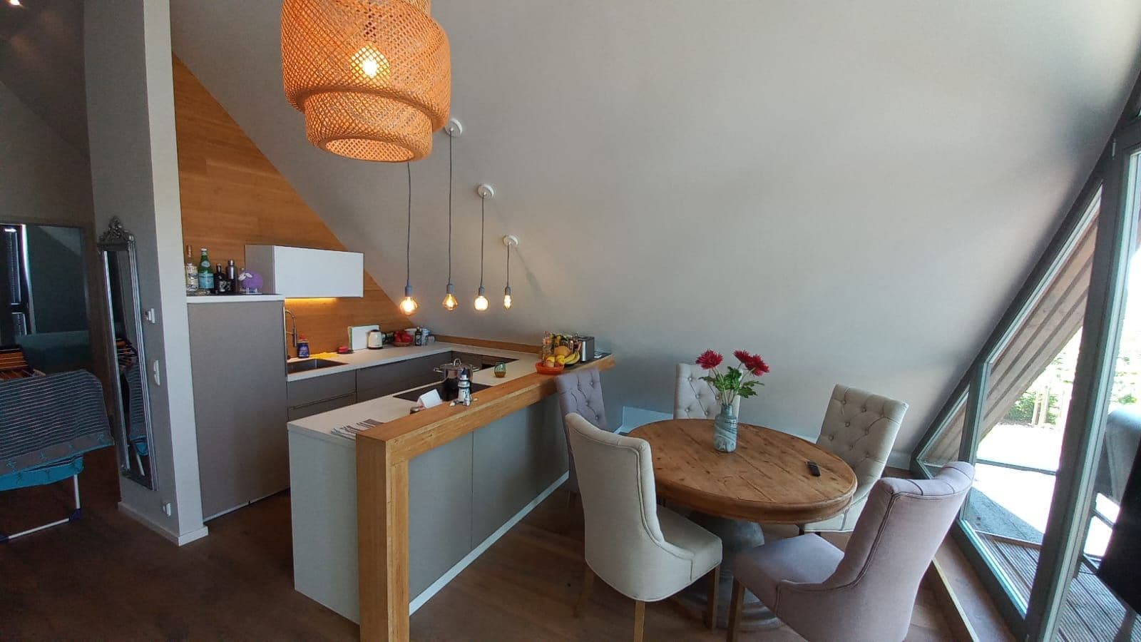 Predaj domu 165 m², pozemek 657 m², Posenerstraße 8, Timmendorfer Strand, Šlezvicko-Holštajnsko Predaj domu 165 m², pozemek 657 m², Posenerstraße 8, Timmendorfer Strand, Šlezvicko-Holštajnsko